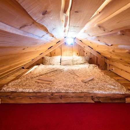 Apartment With Sauna Pr' Geci Dobova Eksteriør bilde